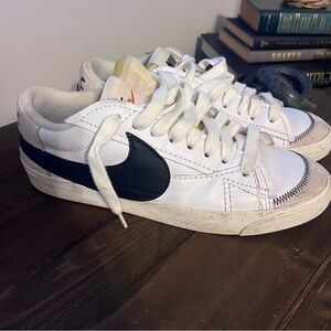 Nike Men’s Blazer Low '77 Jumbo Sneakers Size 12 EUC